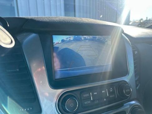 Used 2019 Chevrolet Suburban Premier image 27