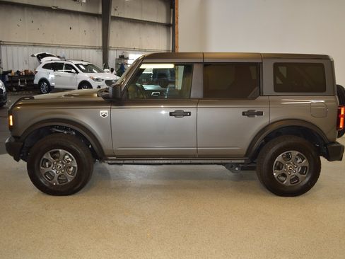 Used 2025 Ford Bronco Big Bend AWD/4WD image 6