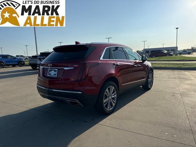Used 2024 Cadillac XT5 Premium Luxury AWD/4WD image 5