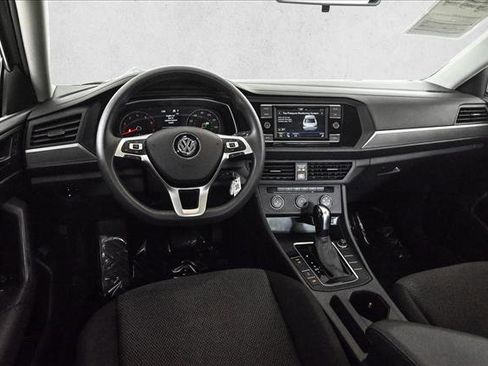Used 2020 Volkswagen Jetta S image 19