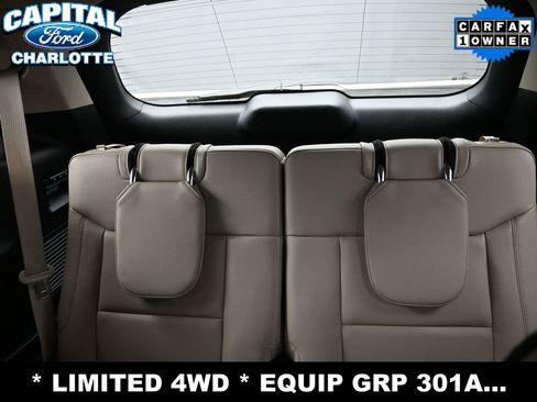 Used 2024 Ford Explorer Limited w/ Limited Technology Package image 12