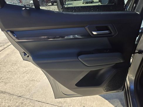 New 2026 GMC Terrain AT4 w/ Convenience Package III image 28