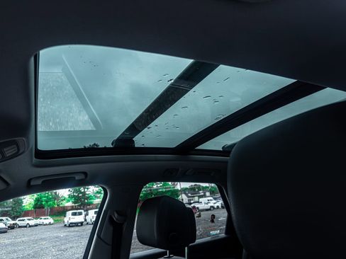 Used 2019 Audi Q5 2.0T Premium Plus w/ Premium Plus Package image 15