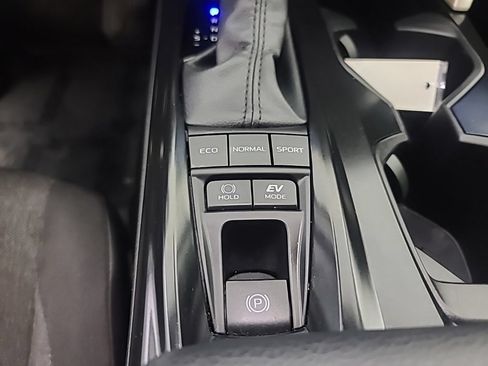 Used 2026 Toyota Camry LE FWD image 37
