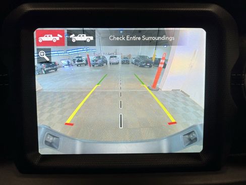 Used 2022 Jeep Gladiator Overland w/ Popular Equipment Package image 8