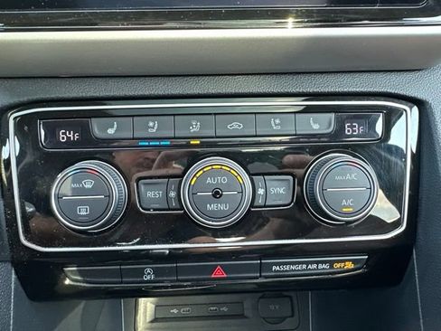Used 2021 Volkswagen Atlas SEL Premium AWD/4WD image 33