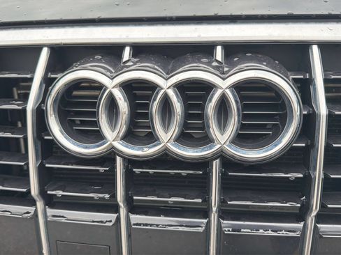 Used 2021 Audi Q3 2.0T Premium Plus w/ Premium Plus Package AWD/4WD image 16