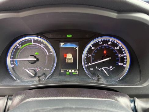 Certified 2018 Toyota Highlander XLE image 41