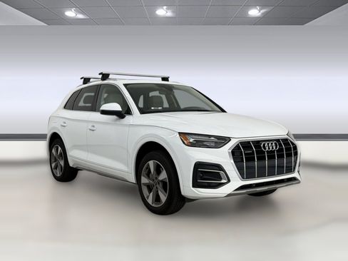 Used 2023 Audi Q5 2.0T Premium w/ Convenience Package AWD/4WD image 7