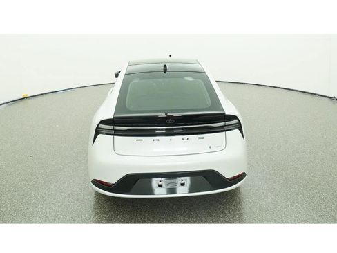 New 2026 Toyota Prius Plug-In Hybrid FWD image 7