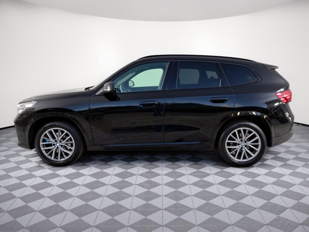Used 2023 BMW X1 xDrive28i w/ Premium Package AWD/4WD image 2