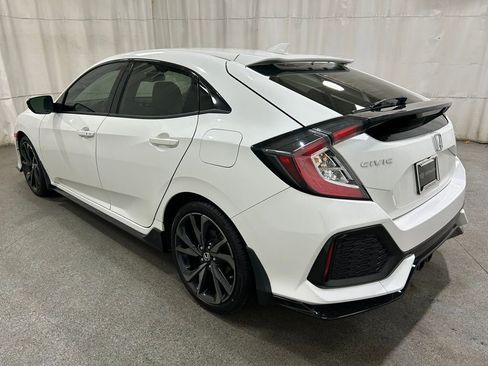 Used 2018 Honda Civic Sport Touring image 6