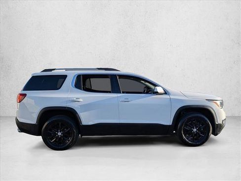 Used 2018 GMC Acadia SLT image 4