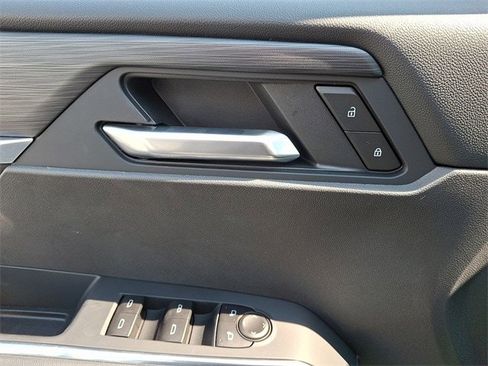 New 2025 GMC Acadia Elevation w/ Elevation Premium Package image 9