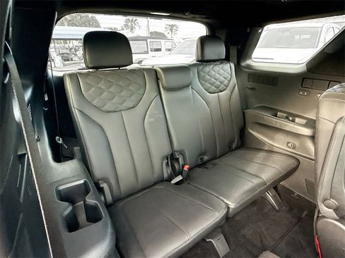 Used 2021 Hyundai Palisade Calligraphy image 31