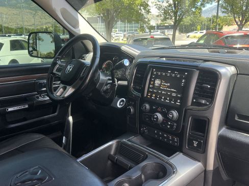 Used 2018 RAM 2500 Laramie w/ Sport Appearance Group AWD/4WD image 20