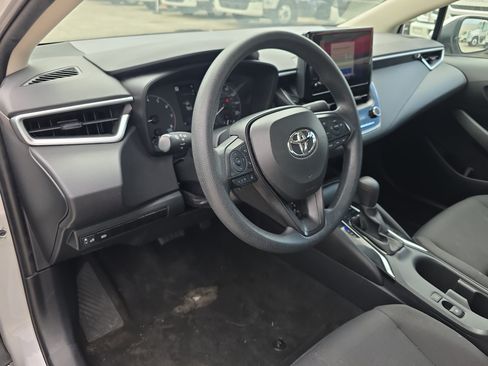 Used 2024 Toyota Corolla LE FWD image 22