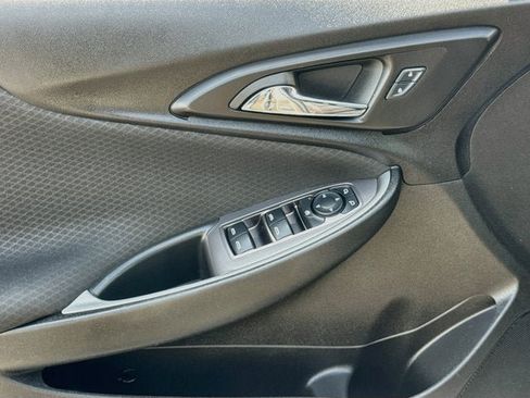 Used 2023 Chevrolet Malibu LT FWD image 15