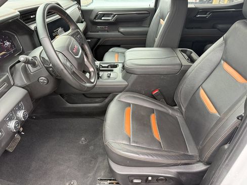 Used 2025 GMC Sierra 1500 AT4 AWD/4WD image 3
