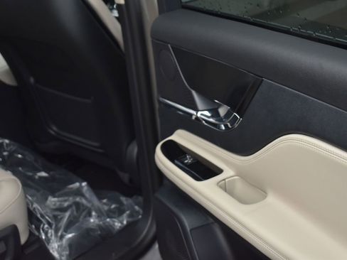 New 2026 Lincoln Corsair Grand Touring image 15