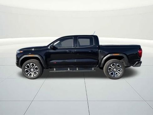 Used 2023 GMC Canyon AT4 w/ AT4 Premium Package image 2