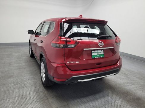 Used 2017 Nissan Rogue S FWD image 6