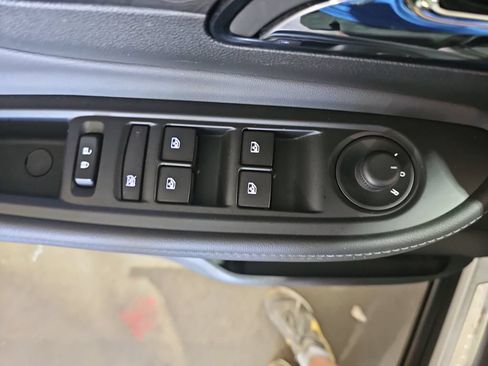 Used 2022 Buick Encore Preferred w/ Safety Package AWD/4WD image 32