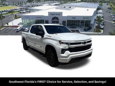 Used 2023 Chevrolet Silverado 1500 RST RWD image 2