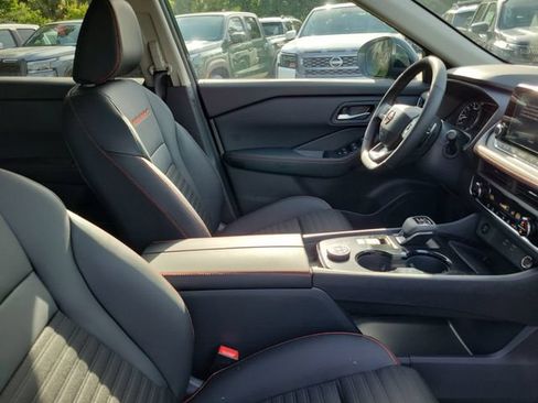 New 2026 Nissan Rogue SV AWD/4WD image 33