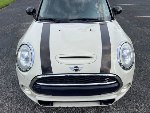 Used 2015 MINI Cooper S image 19