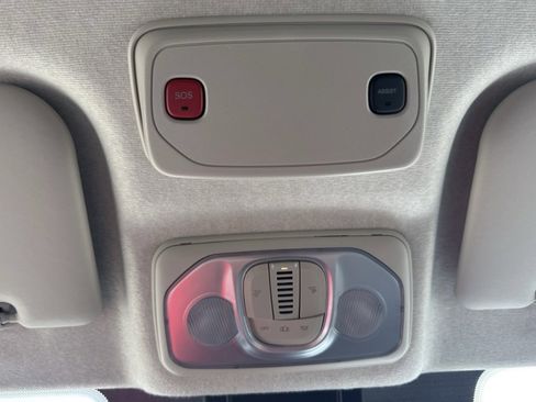 New 2026 RAM ProMaster 3500 w/ Quick Order Package 22G SLT image 32