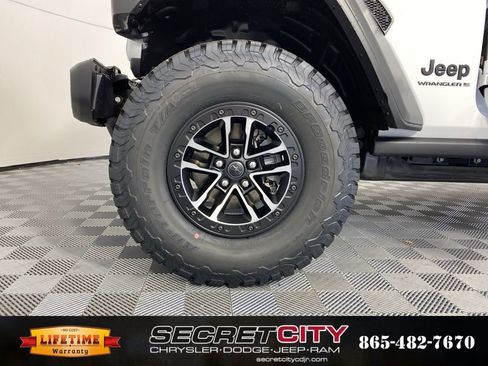 New 2026 Jeep Wrangler Unlimited Sport AWD/4WD image 9