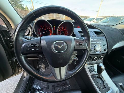 Used 2010 MAZDA MAZDA3 s Grand Touring image 19