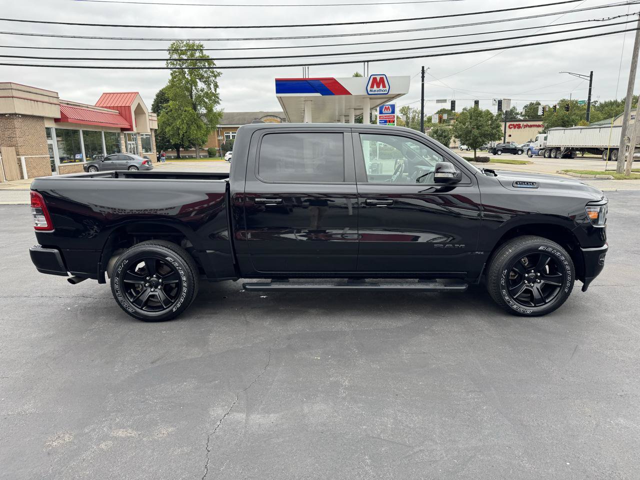 Used 2022 RAM 1500 Big Horn AWD/4WD image 4