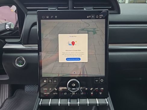 New 2026 GMC Terrain Denali w/ LPO, Floor Liner Package image 19