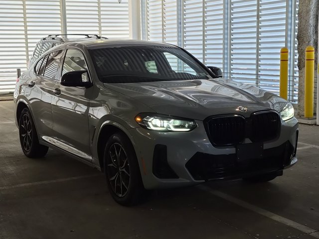 Used 2024 BMW X4 M40i w/ Premium Package AWD/4WD image 3