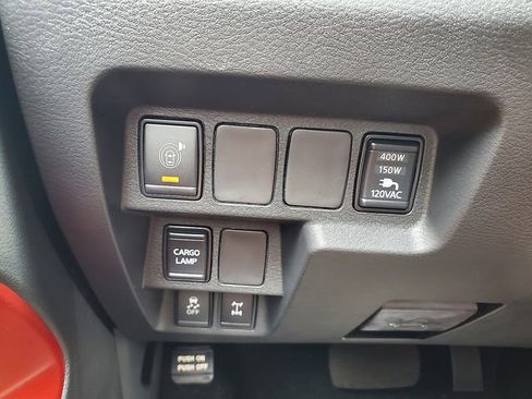 New 2026 Nissan Frontier PRO-4X w/ Pro-4x Convenience Package AWD/4WD image 18