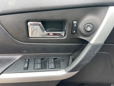 Used 2013 Ford Edge SEL AWD/4WD image 12