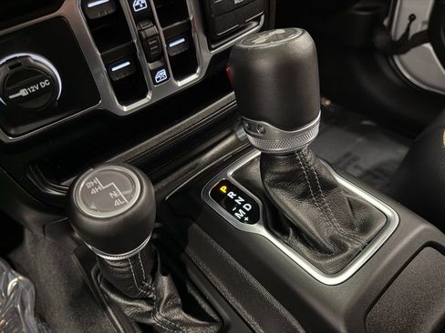 Used 2024 Jeep Wrangler Sahara w/ Technology Group image 30