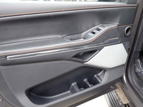 New 2025 Lincoln Navigator Black Label image 26