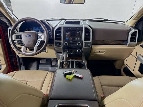 Used 2018 Ford F150 Lariat w/ Equipment Group 502A Luxury AWD/4WD image 27