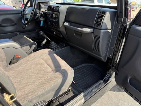 Used 2003 Jeep Wrangler Rubicon AWD/4WD image 97