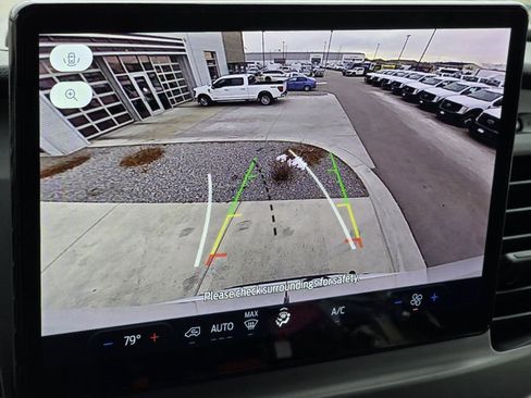 Used 2024 Ford E-Transit 148 High Roof image 3