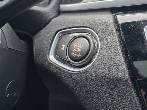 Used 2018 BMW X1 xDrive28i image 7