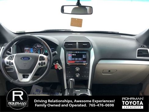 Used 2015 Ford Explorer XLT w/ Equipment Group 202A image 14