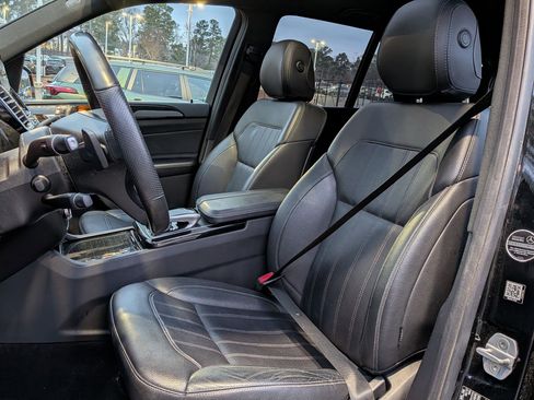 Used 2018 Mercedes-Benz GLE 350 4MATIC image 13