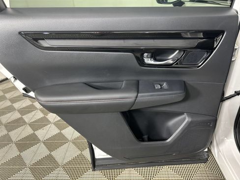 Used 2025 Honda CR-V Sport Touring image 15