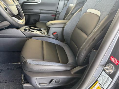 Used 2026 Ford Bronco Sport Outer Banks AWD/4WD image 4