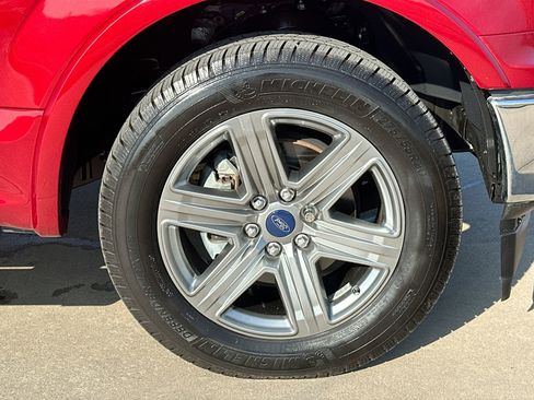 Used 2018 Ford F150 Lariat image 10