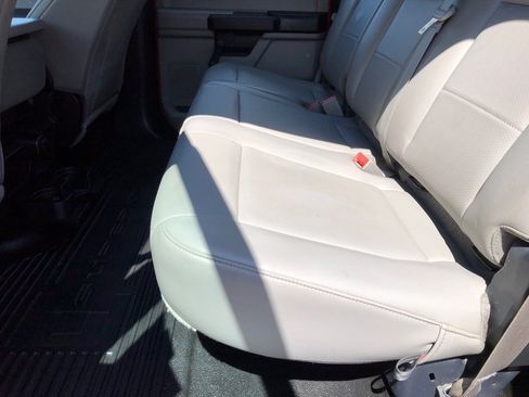 Used 2019 Ford F250 XL w/ Snow Plow Prep Package AWD/4WD image 23